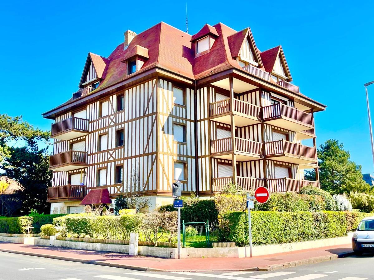 Echappee Chic - Balcon - 150 M Casino Deauville & Plage Ngoại thất bức ảnh